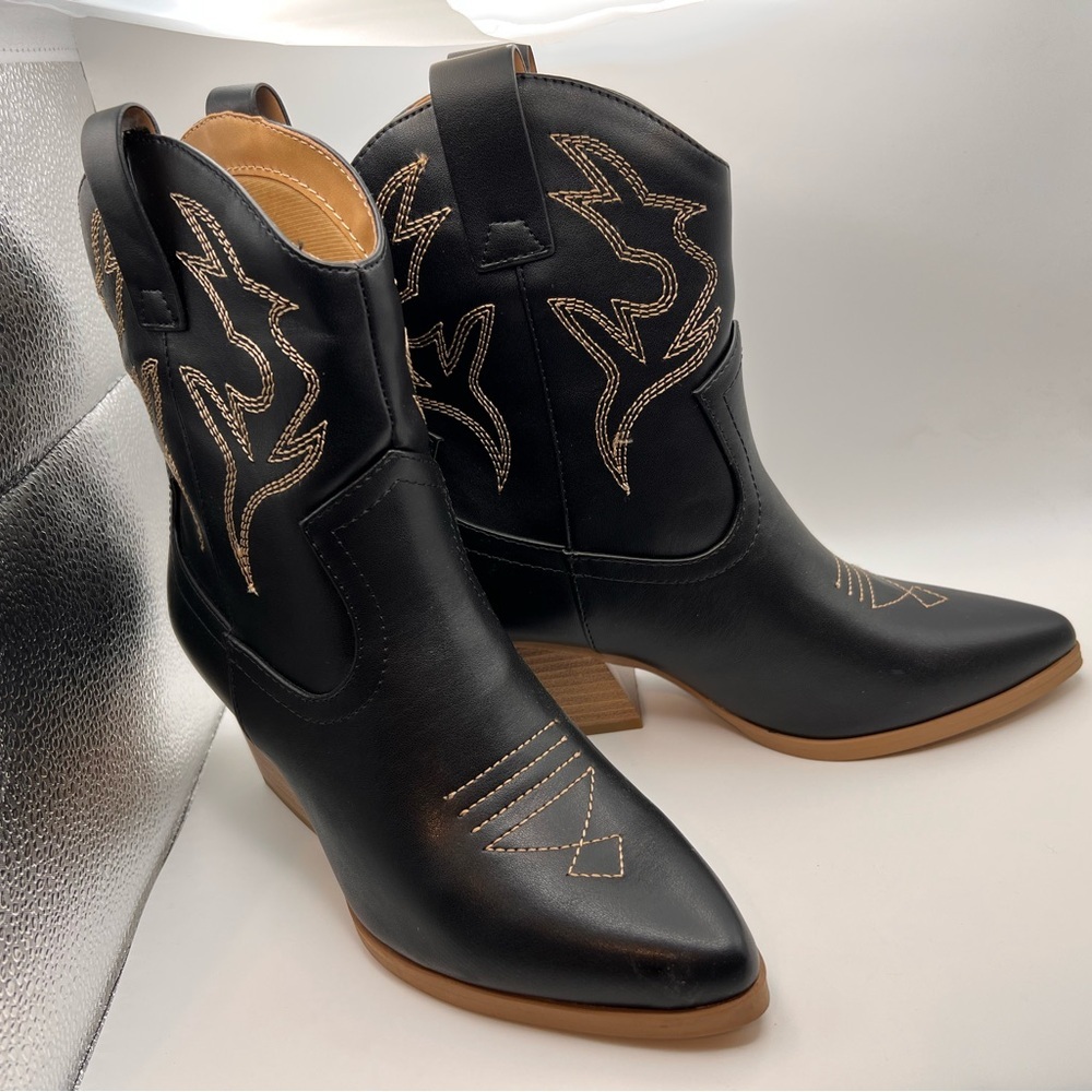 Black Western Ankle Boots - Picture 1 of 6